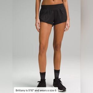 Lululemon Black Hotty Hot Low-Rise Lined Short 2.5"